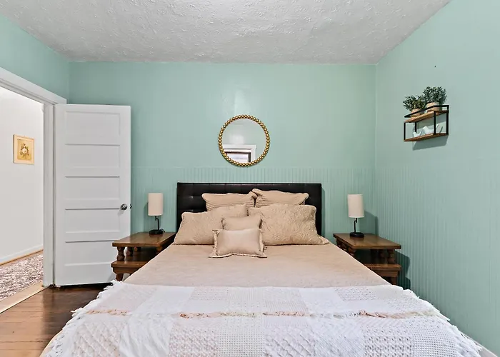 Unique Historic Bnb